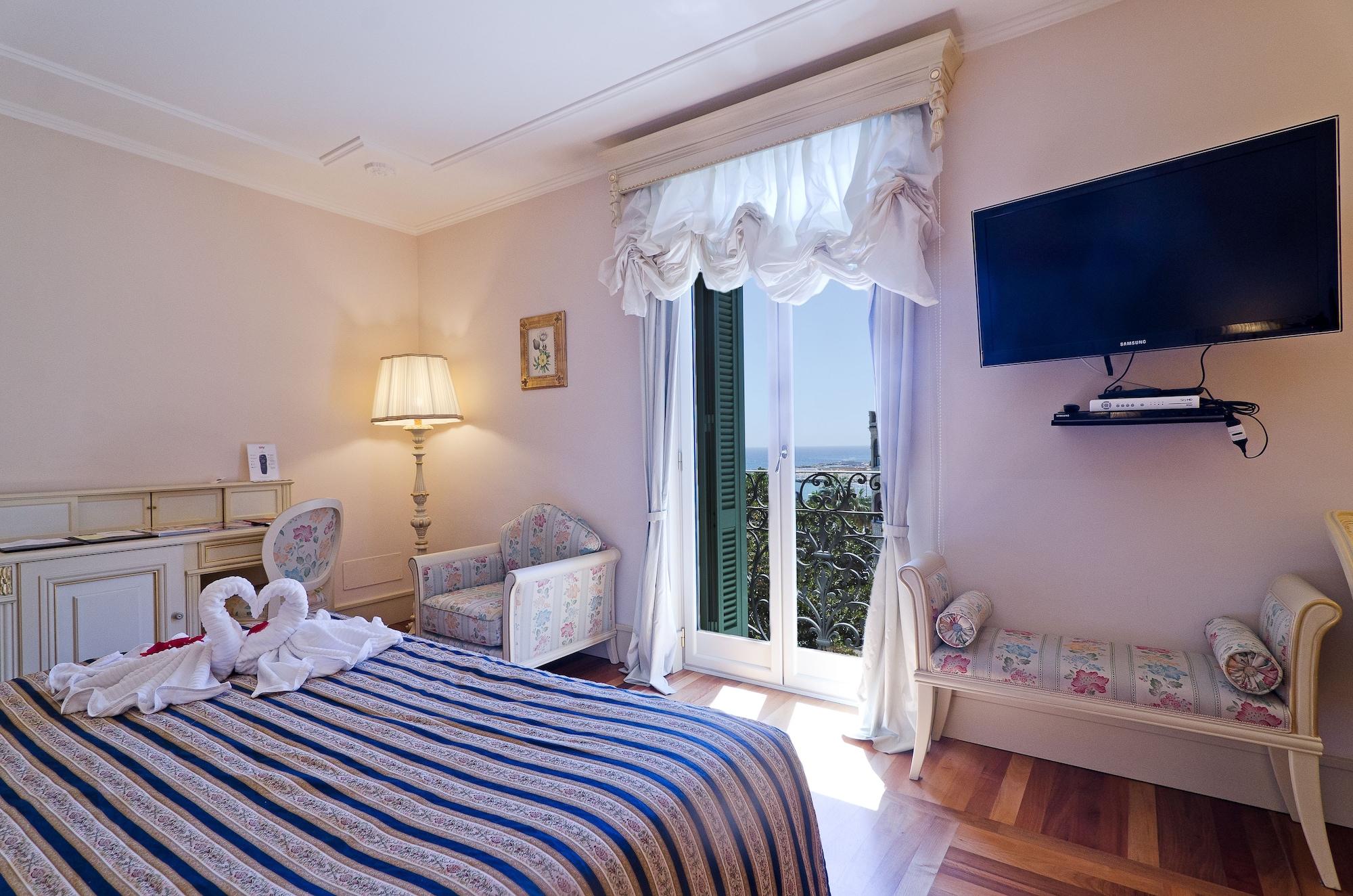 De Paris 4*