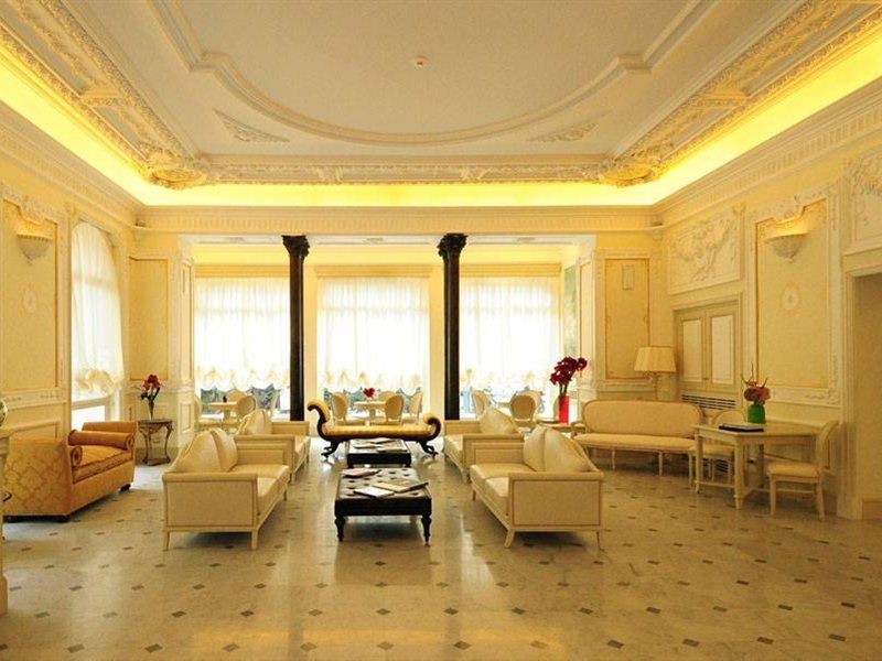 De Paris 4*